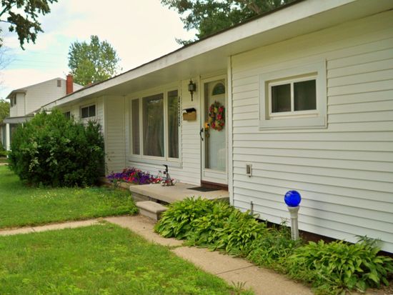 4528 Woodward St Wayne Mi 48184 Zillow - Wayne Lawn And Garden Michigan Avenue 4528 Woodward St Wayne Mi 48184 Zillow - Wayne Lawn And Garden Michigan Avenue