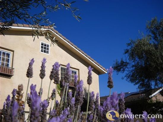 1265 Combs Rd Thousand Oaks Ca 91320 Zillow