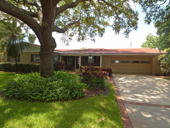 8217 39th Ave N Saint Petersburg Fl 33709 Zillow