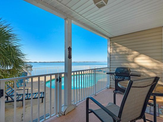 Rum Island Condominiums - Mary Esther, FL | Zillow