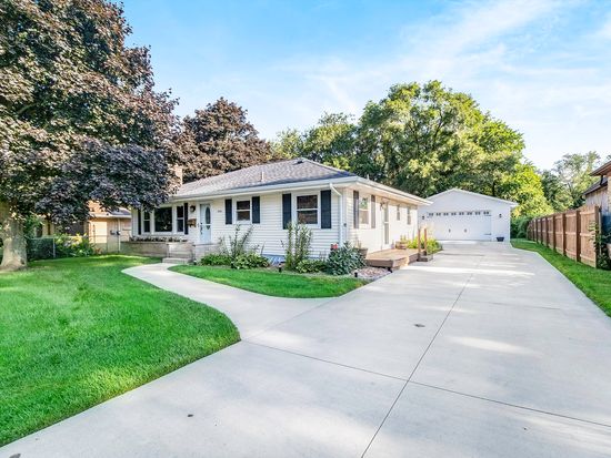 3704 Devonshire Ave Kalamazoo Mi 49006 Zillow