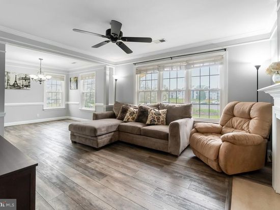 8159 Bayonet Way Manassas Va 20109 Zillow