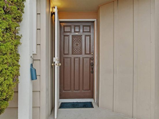 2423 Fiji Way San Leandro Ca 94577 Zillow