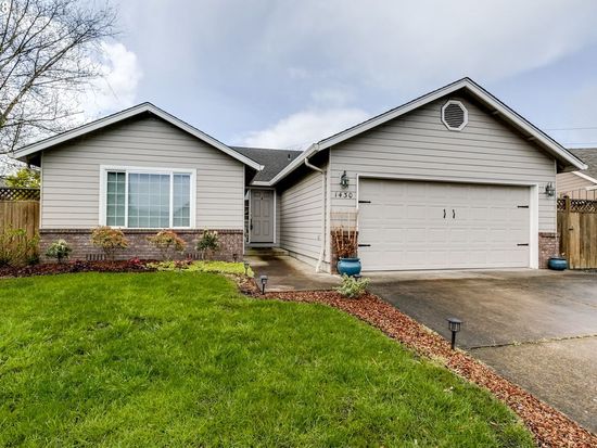 1430 Napa Valley Ln Eugene Or 97404 Zillow