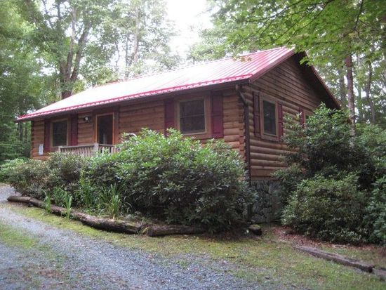 227 Price St Blowing Rock Nc 28605 Zillow