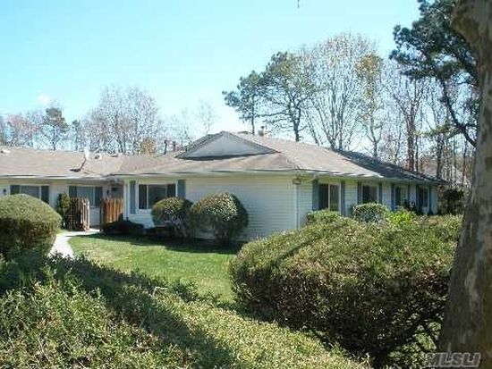 1 Storm Dr, Holtsville, NY 11742 Zillow