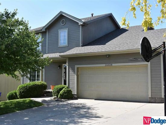 14528 Larimore Ave Omaha Ne 68116 Zillow