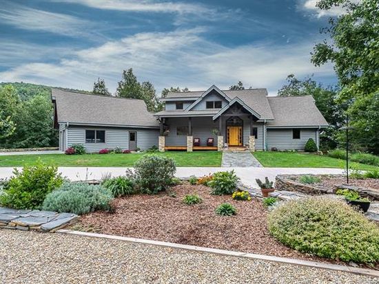 599 Furniture Dr Hendersonville Nc 28792 Zillow