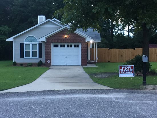 504 Aquinas Ave Fayetteville Nc 28311 Zillow