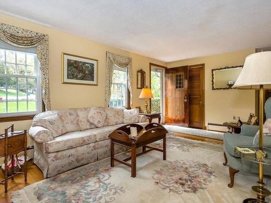 12 Kirby Dr Canton Ma 02021 Zillow