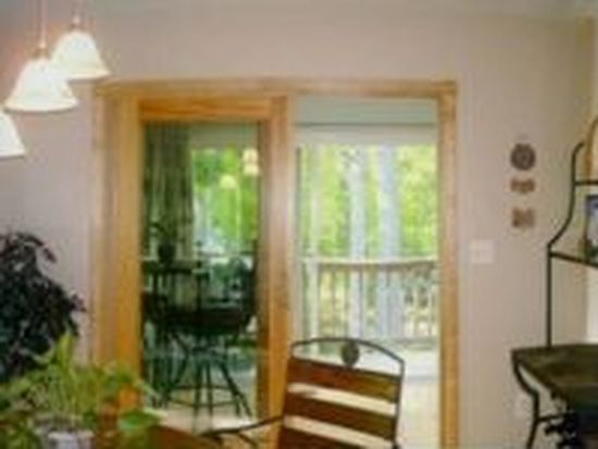 9031 Glenwood Ln Northville Mi 48168 Zillow