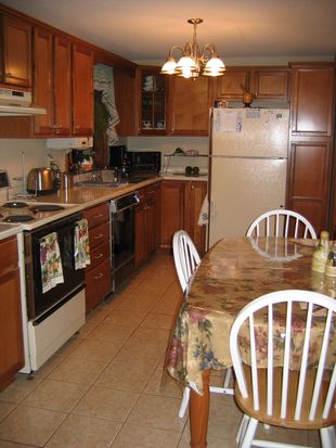 1 Taylor Rd Enfield Ct 06082 Zillow