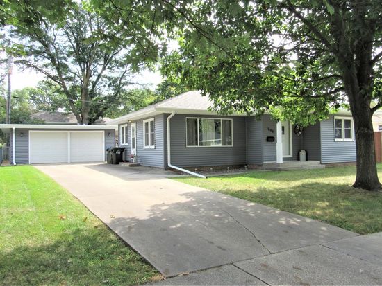 1649 N 24th St Fort Dodge Ia 50501 Zillow