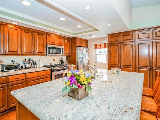 1763 N Azure St Anaheim Ca 92807 Zillow