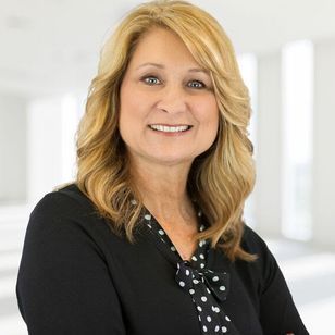 Tina Hayes | Zillow