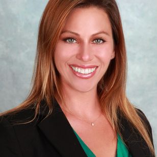 Michele Green Real Estate Agent in Huntington Beach CA