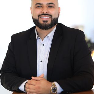 Richard Bernal - Real Estate Agent in Granada Hills, CA - Reviews | Zillow