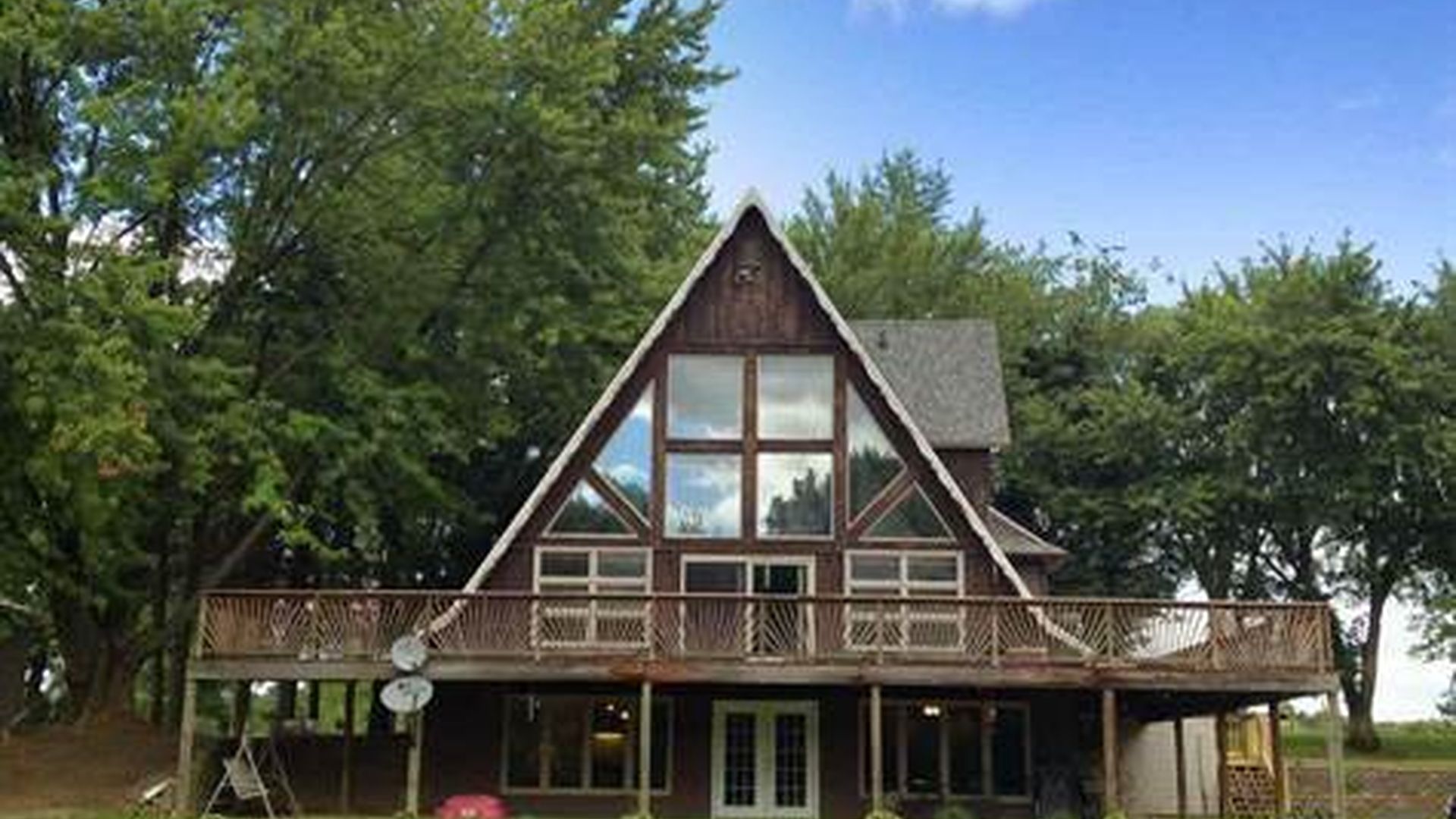 Large Pole Barn Grass Lake Real Estate 3 Homes For Sale Zillow