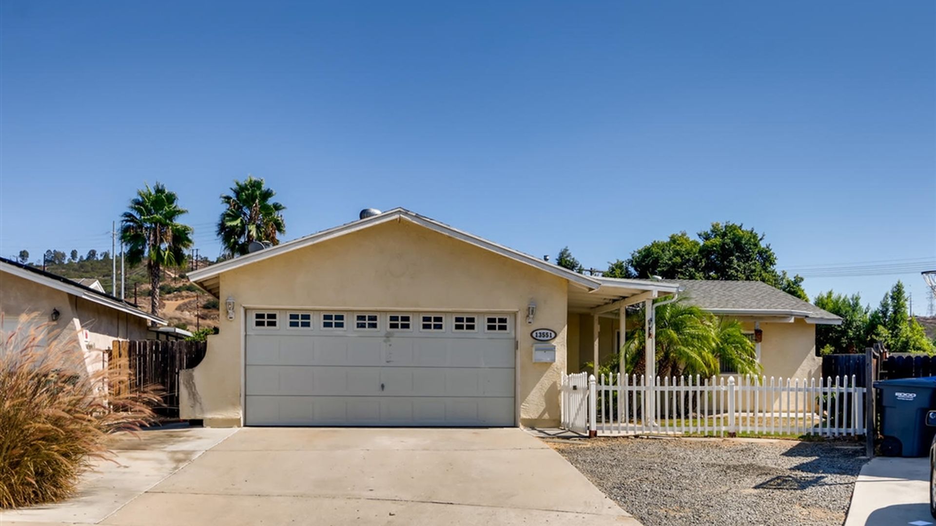 9733 Winter Gardens Blvd Lakeside Ca 92040 Apartments For Rent