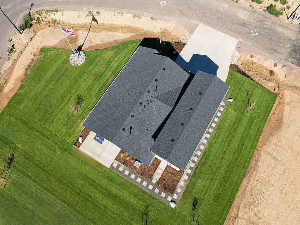 Hudson Model Home Somerset - 1 2 Acre Lot