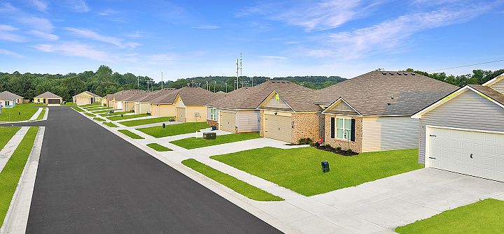 Glenmont Acres Aerial Streetscape 1of2