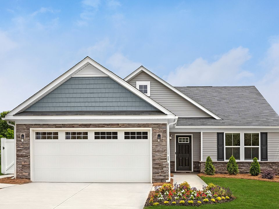 Welcome to Garrison Farms! Here, you can own a new ranch home in Seneca with lawn care included.