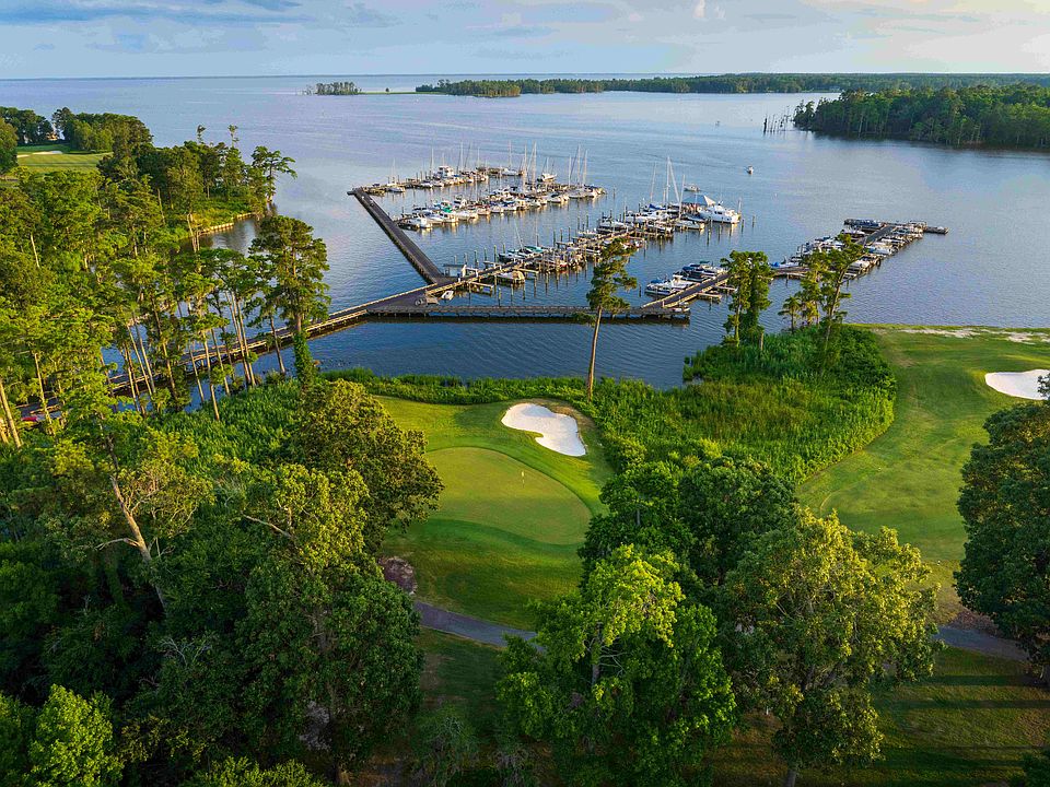 A Coastal Haven Right Outside of Hampton Roads!