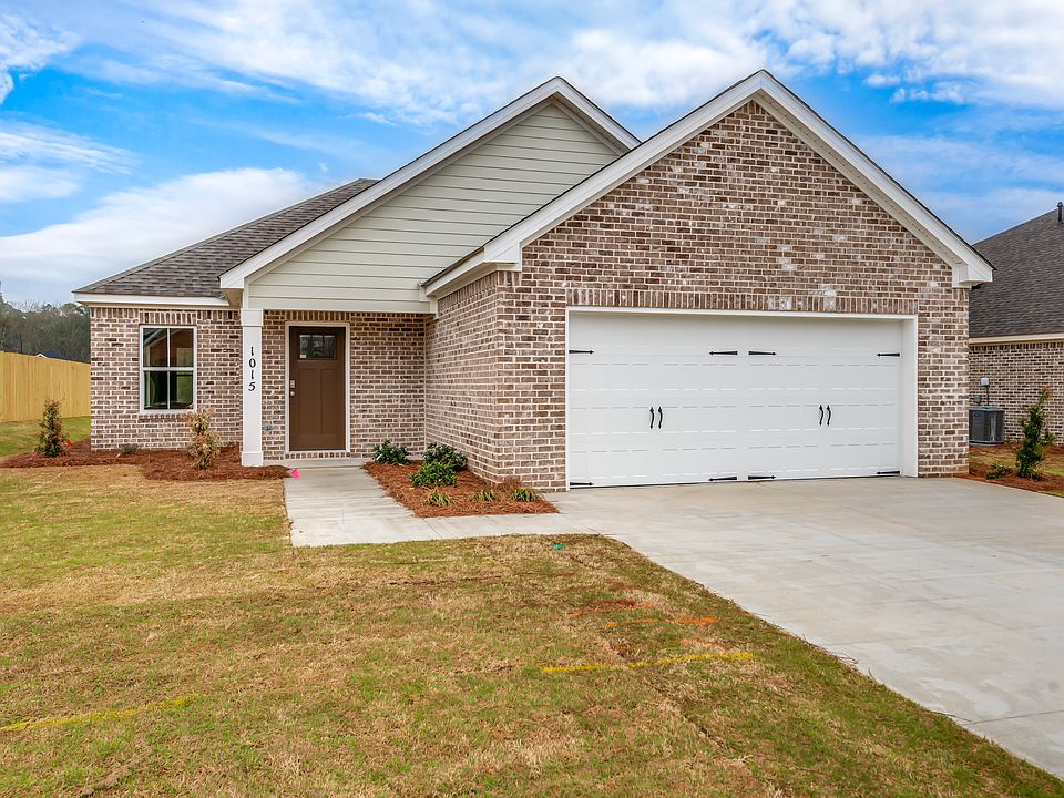 The Hardaway flooplan by Stone Martin Builders