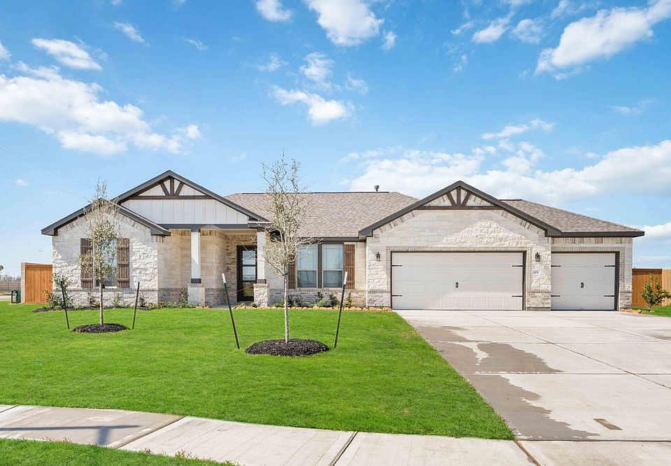 115 Valley Ranch Trail - Carter - Elevation CE - Front Exterior
