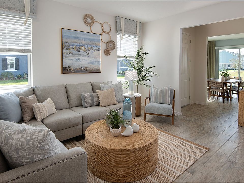 Lincoln Living Room