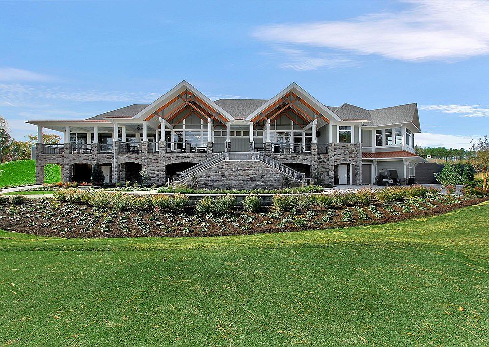 MG Golf clubhouse