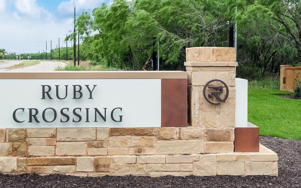 Ruby Crossing Monument 1
