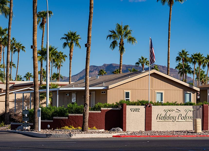 Front Entrance with Mountain Views