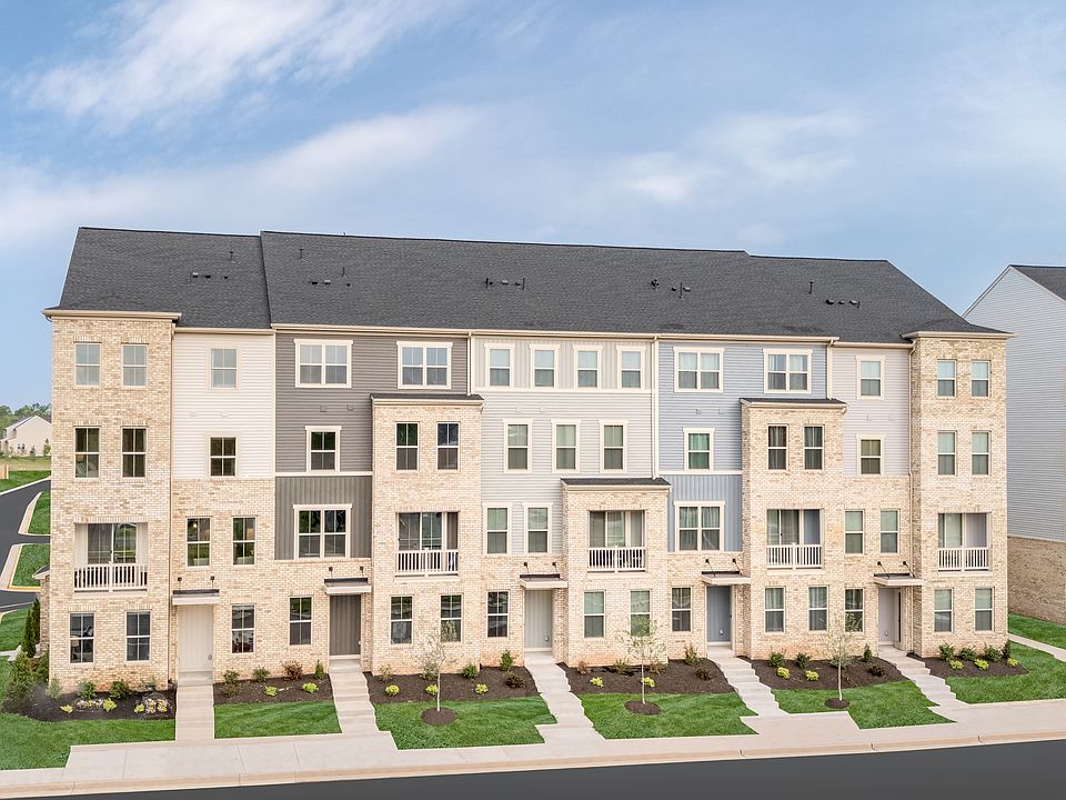 ARCOLA TOWN CENTER ONE MOVE-IN READY JULIIET AVAILABLE