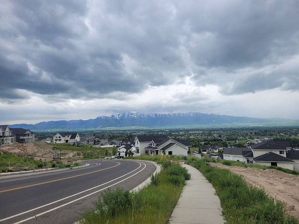 View of the Wellsvilles