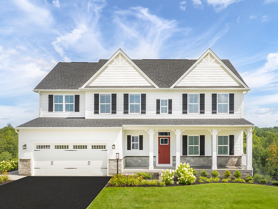The only new estate homes in Lancaster County with yards up to 3 4 acre available 3-car garages