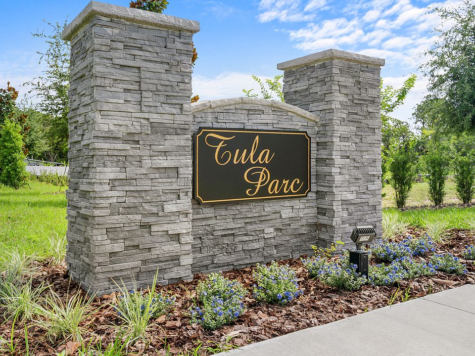 Tula Parc monument