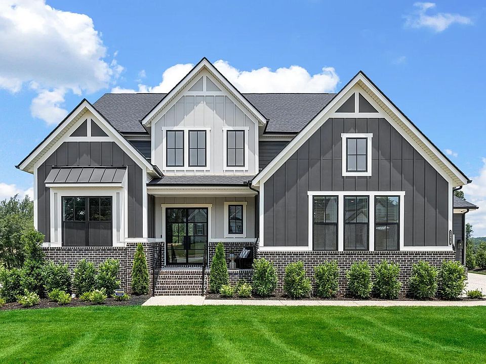 Monroe Exterior