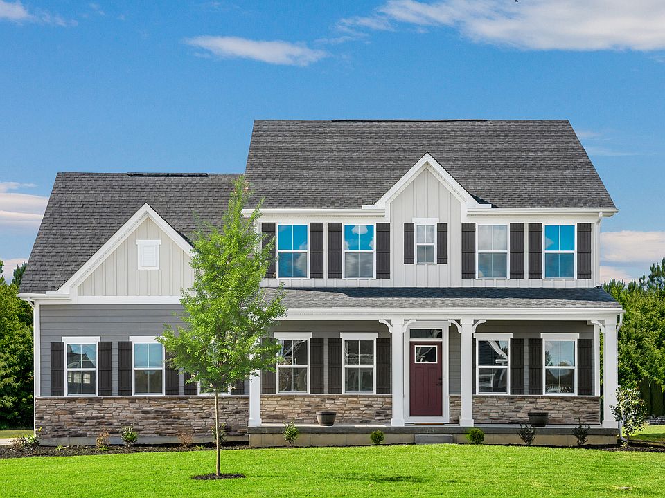 THE ONLY NEW SINGLE-FAMILY ESTATE HOME COMMUNITY IN BURLINGTON COUNTY FEATURING 1 ACRE HOMESITES