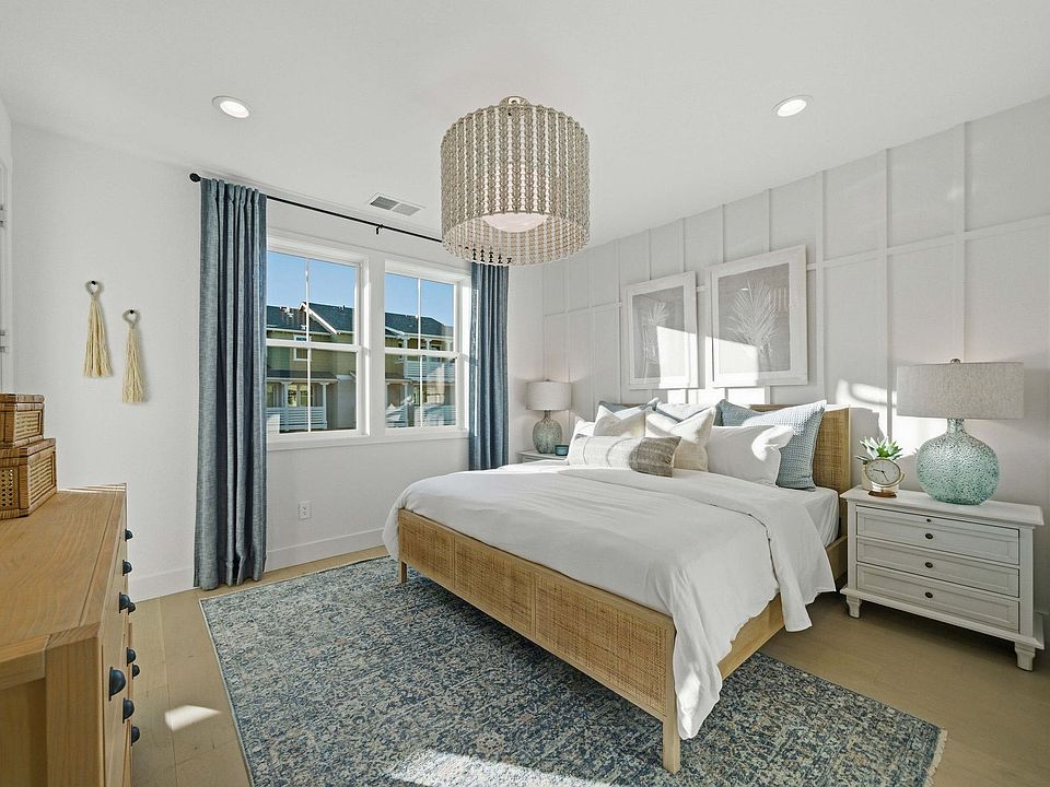 Solera at Arroyo Crossings by Trumark Homes I Residence 4 Model I Livermore, CA