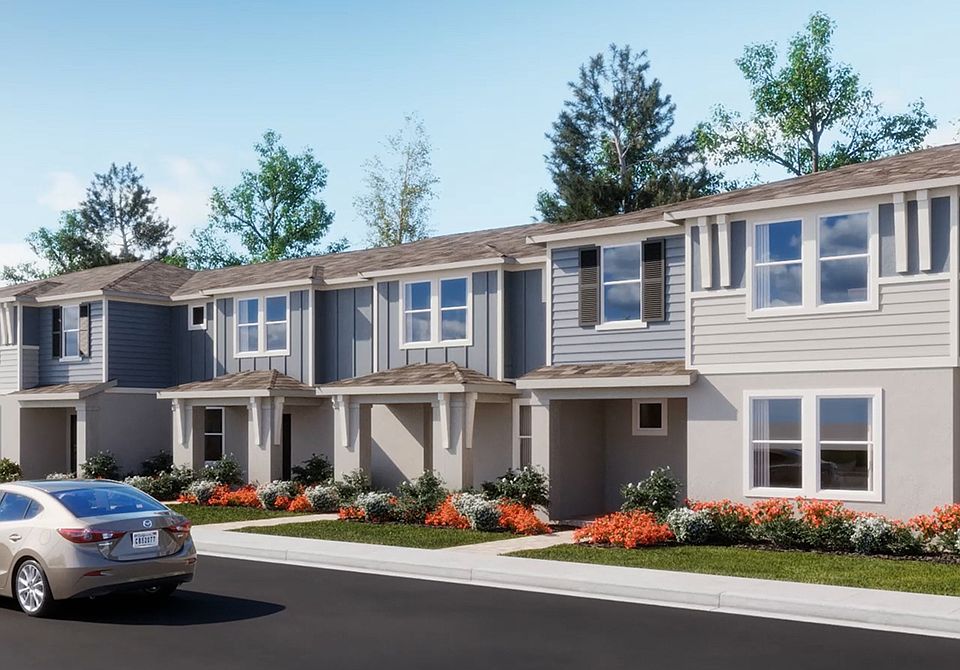 Glades Crossprairie Trail Alley Townhomes Streetscape 1of2