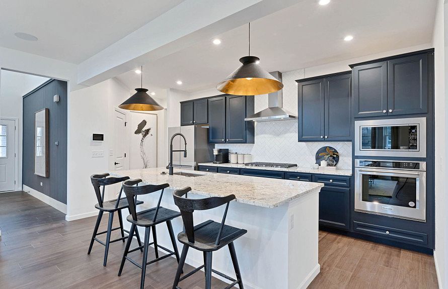 Spacious, Modern Kitchen