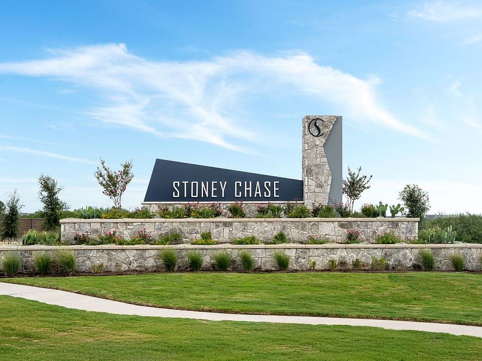 Entry monument