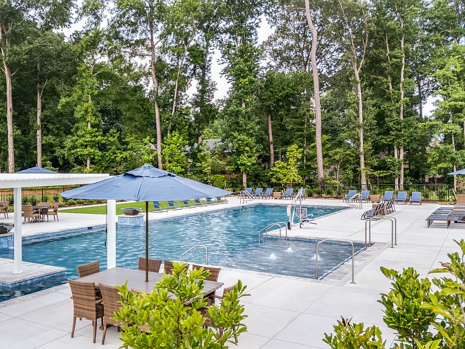 Join us for our Open House this weekend from 1pm-4pm to tour several floorplans our amenities