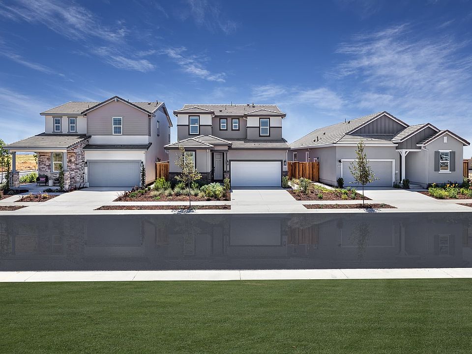Allora at Amoruso Ranch brings a different vibe to these new homes in Roseville, CA.