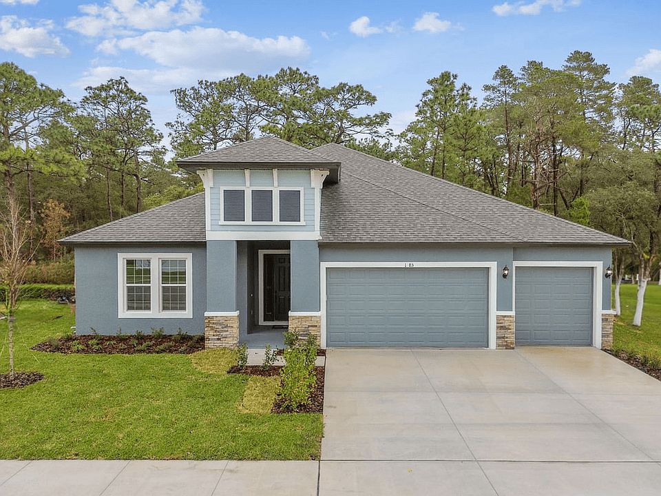 Sapphire new construction home plan by William Ryan Homes Tampa at Whiting Estates in Spring Hill, F