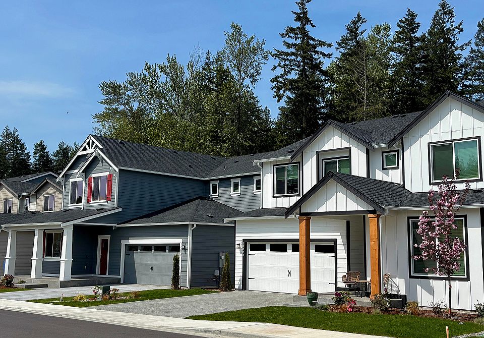 Uplands Streetscape 2of2