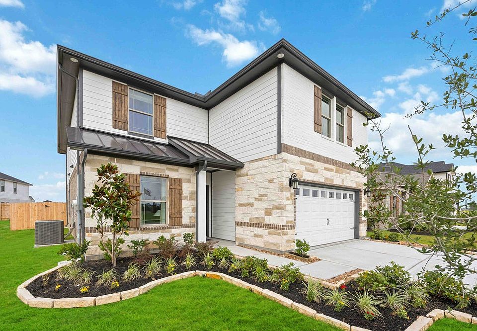 Pearlbrook Model Home - Hamilton Plan