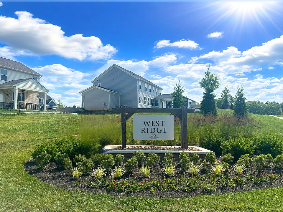 Todd Homes LLC at West Ridge