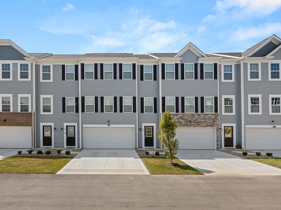 The only townhomes that live like single-family homes less than a mile from Brice Road and I-70.